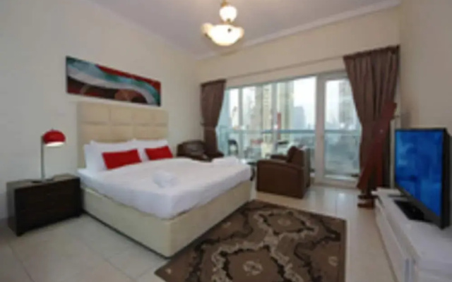 Beautiful Studio Walking Distance to Dubai Mall