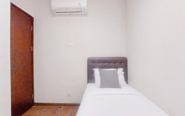 Good Place And Homey 3Br At Asatti Apartment