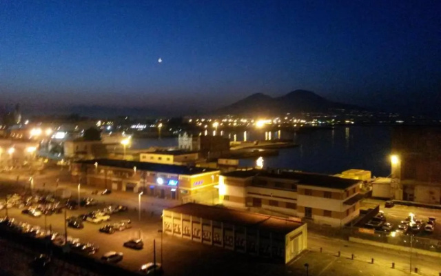 Molo 33 Napoli