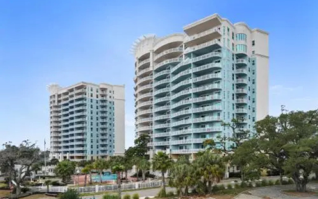Legacy1-0802 Condo