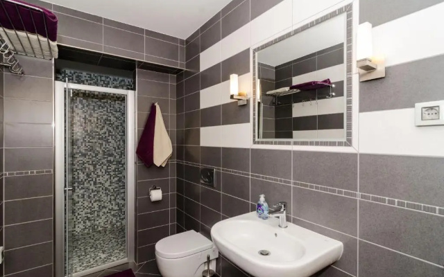Apartments Gaura
