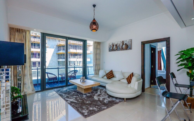 Studio Apartment - Silverene Tower B - MSG 8766