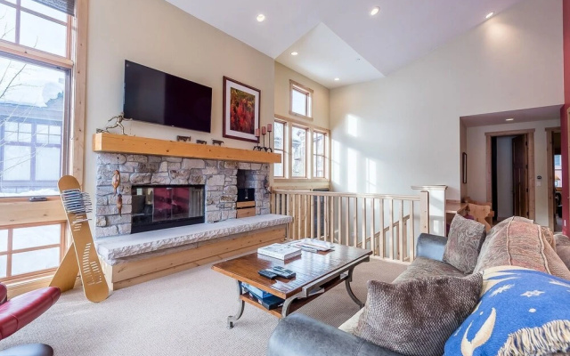 Angani Way Town102 - 3 Br Condo