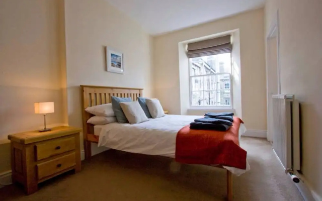 Stockbridge 2 Bedroom Apartment