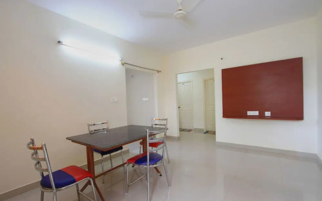 Ample Premium Suites by OYO Rooms