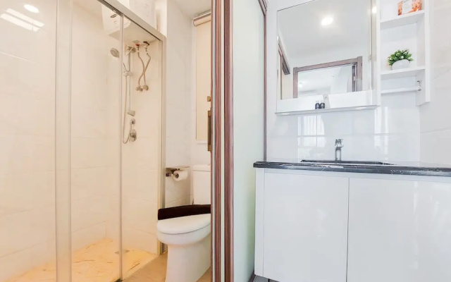 Good Deal And Comfy 2Br Sky House Bsd Apartment