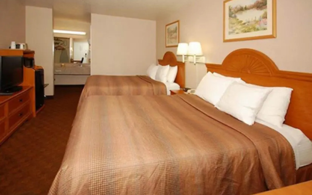Best Western Smithfield Inn