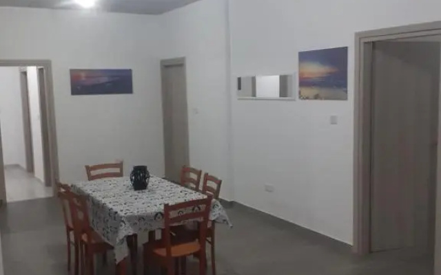 ARIADNIS 3 BEDs apt