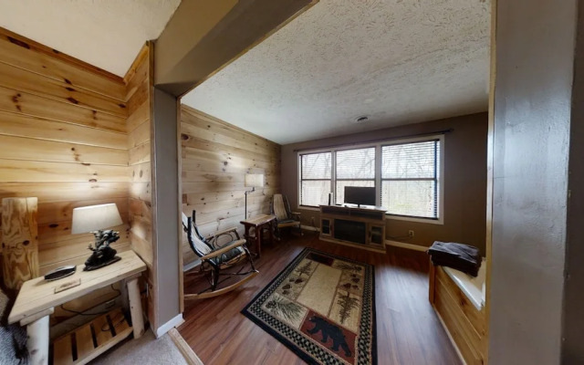 Heaven's Door 2 Bedroom Cabin by RedAwning