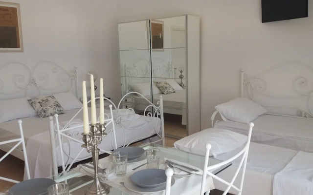 Estate Dafnopanagia Luxury Apartment