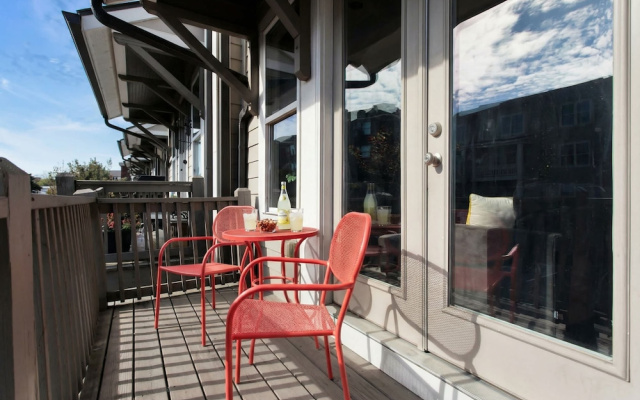 Near Gulch 12 South Book Luxury Now