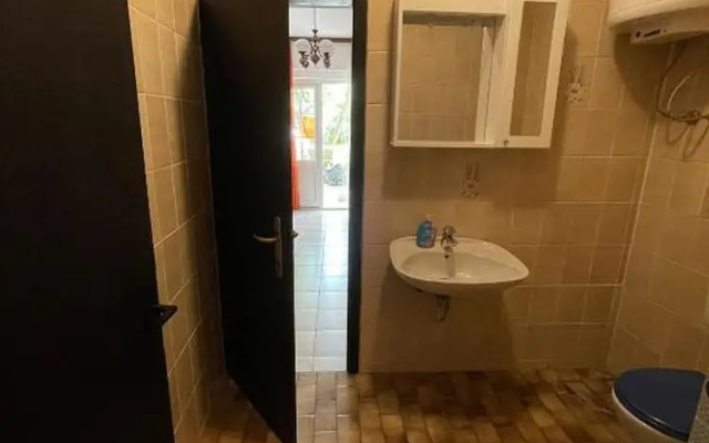 Green Apartment for 3