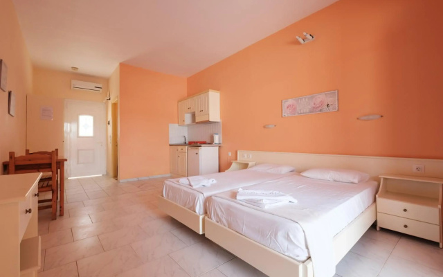 Luisa Hotel
