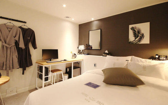 Hotel Yam Hadan