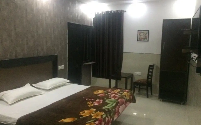 Metro Inn