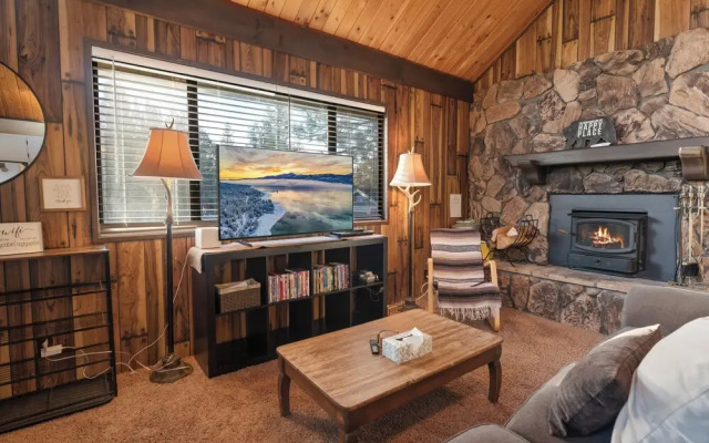 Cozy Cabin