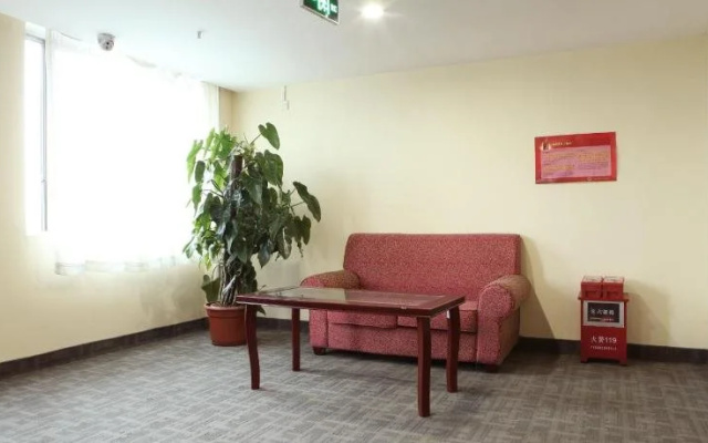 Hanting Express Guangzhou Nansha Jinzhou Plaza