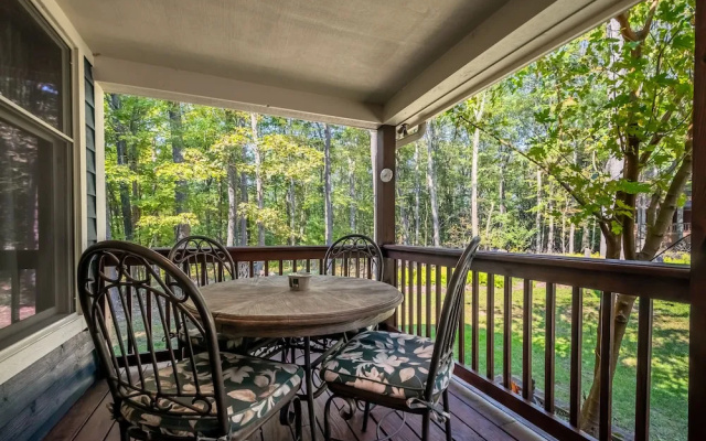 Black Bear Retreat House