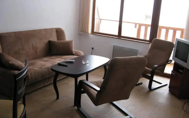 Krasi Apartments in Zornitsa Complex
