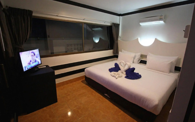 Simple Life Talay & Divers Resort