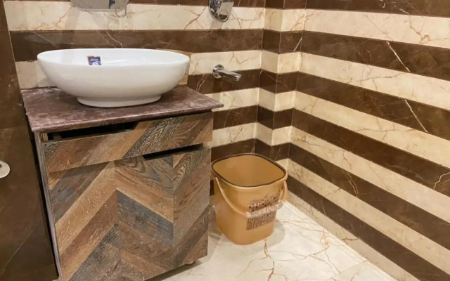Hotel 98, Amritsar