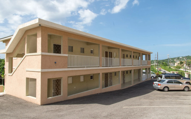 Claudeville Condo