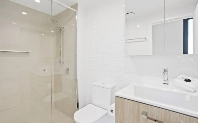 Waterfront Escape at Essentia