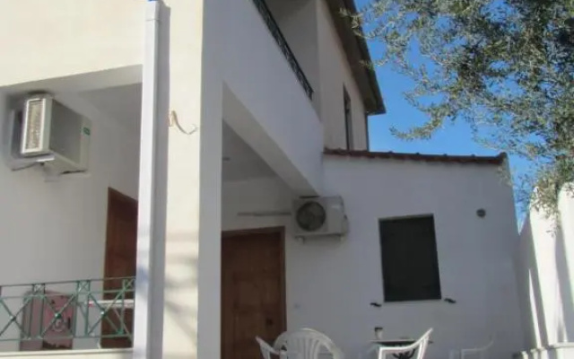 "Action" House in Leonidio 4-beds