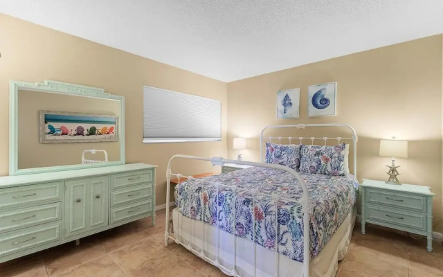 Chateau by the Sea 34B