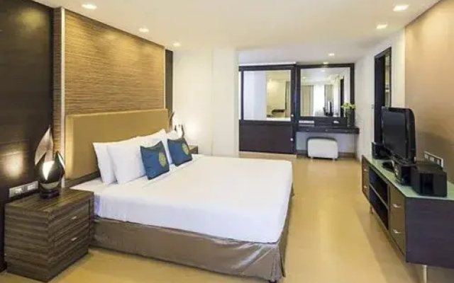 Aspen Suites Hotel Sukhumvit 2 - 4 Nights, Bangkok, Thailand