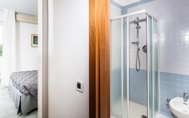 Hotel Ambassador Meuble