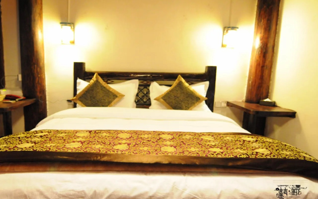 Shangri-La Eight Symbole Lotus Inn