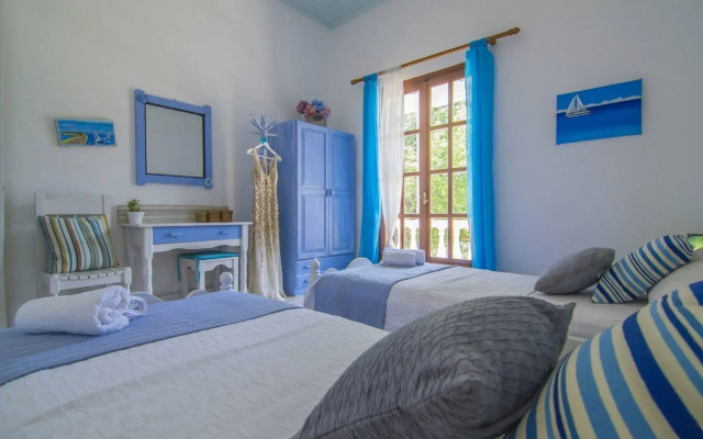 Paxos Blue