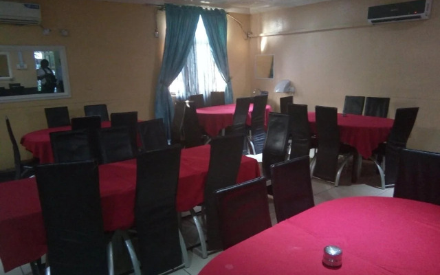 Serob Hotels