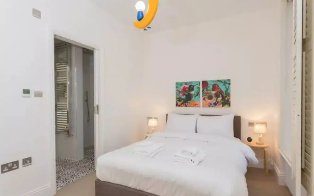 Luxury 3 Bed Town House in Angel