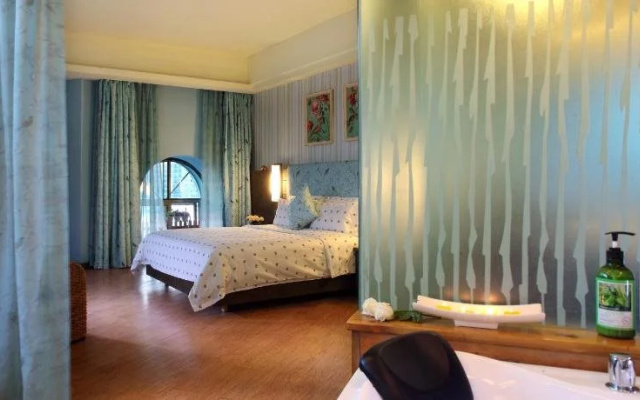 Forest City Resort Hotel