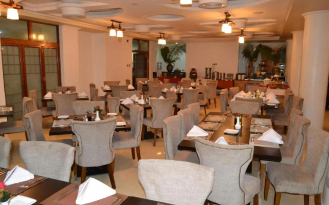 The White Rhino Hotel