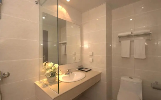 Baiyi Hotel Apartment