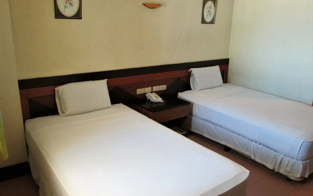Country Village Hotel