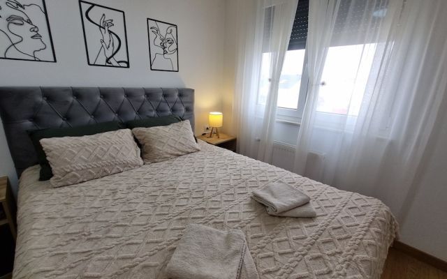 Dea Lux Family Apartment