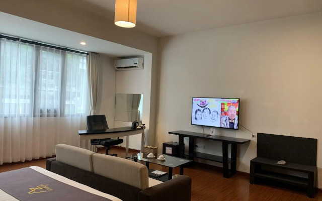 Azumaya Hai Ba Trung 1 Hotel