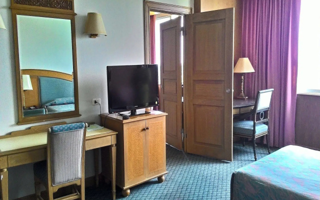 Siam Thani Hotel