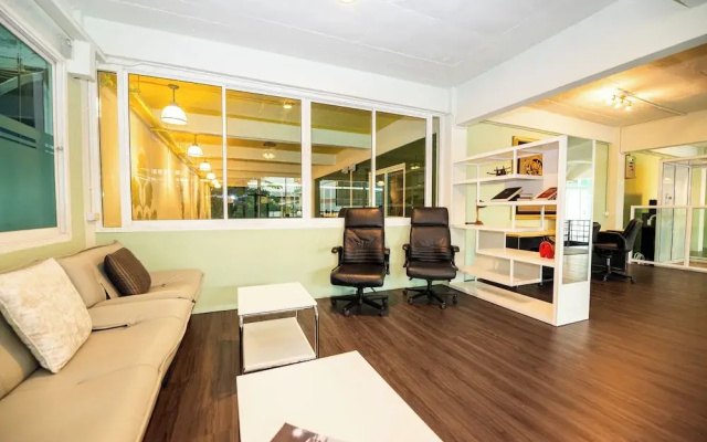 GL Sport Club Serviced Residence & Hotel