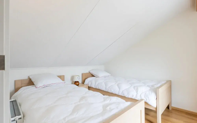Holiday Home Within Walking Distance of the sea