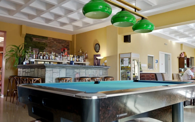 Sunrise Inn