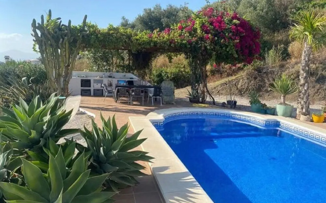 Villa in Arenas With Mediterranean Views