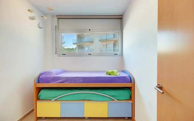 Apartment in Roses Near the Beach