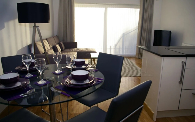 Ramsey Lodge 2-Bedroom Flat