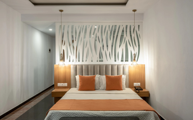 Отель Mediterraneo