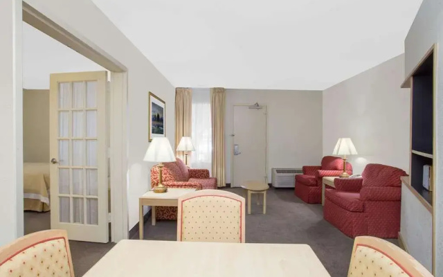 Days Inn Hilton Head